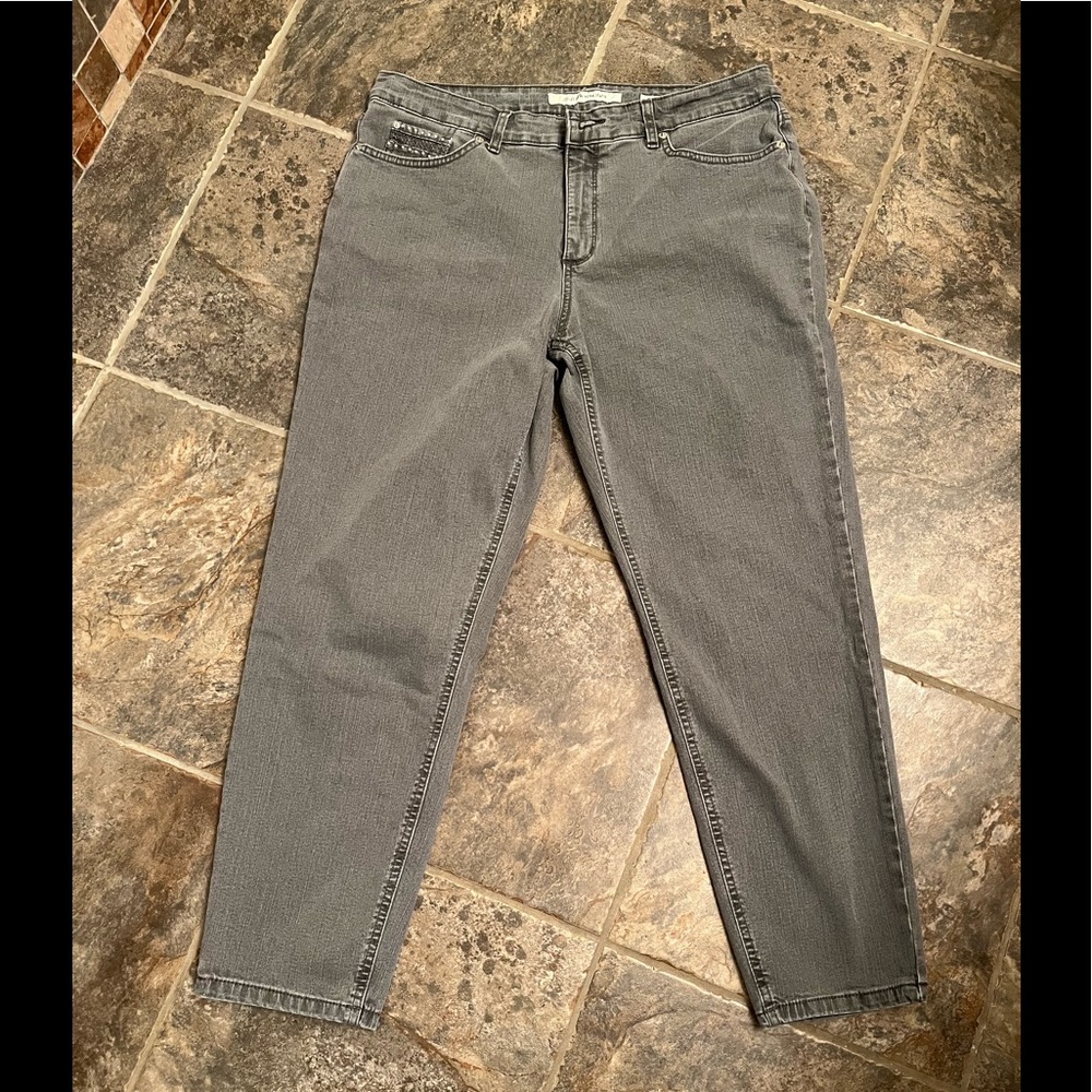 Jones New York Soho Ankle Jeans Size 16 EUC